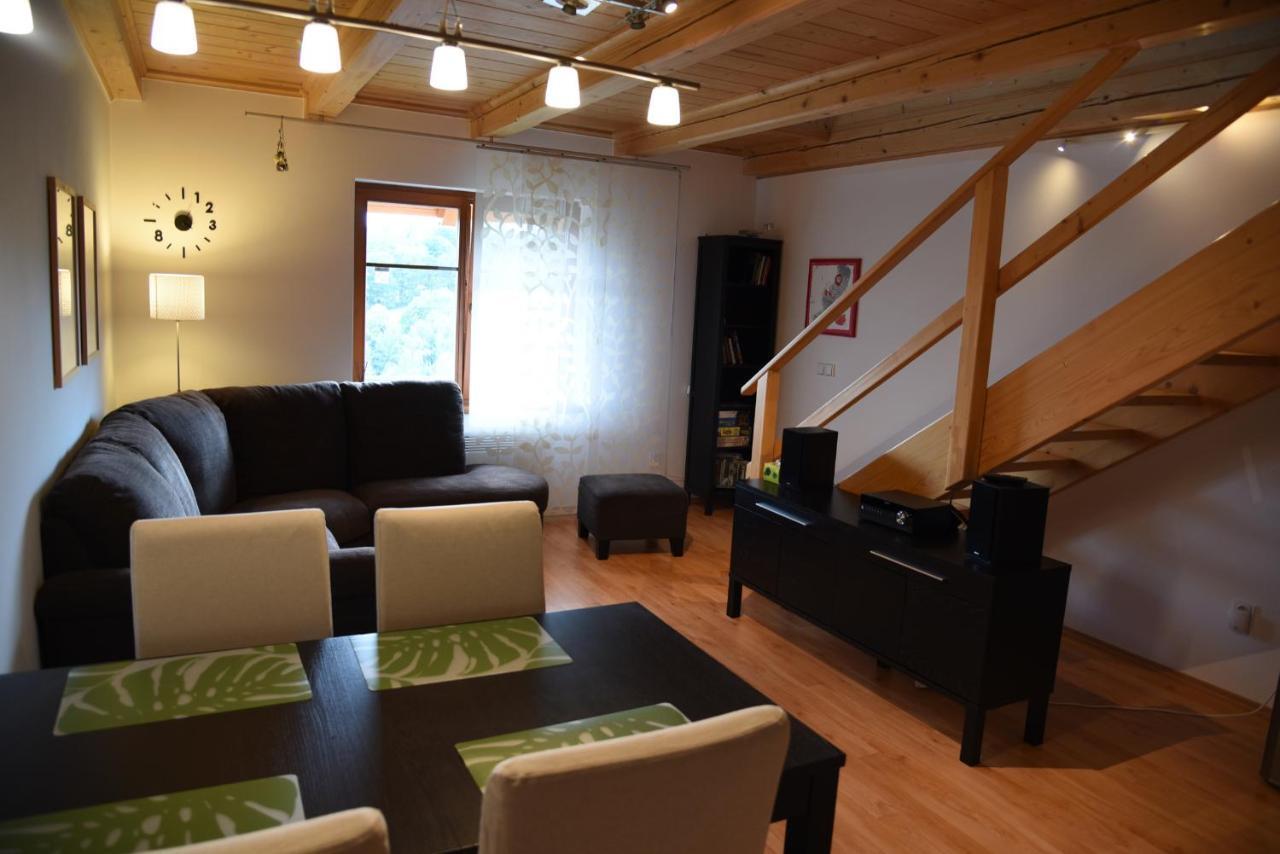 Apartman Mezi Kopci - Mid Hills Apartment Roudnice Eksteriør billede