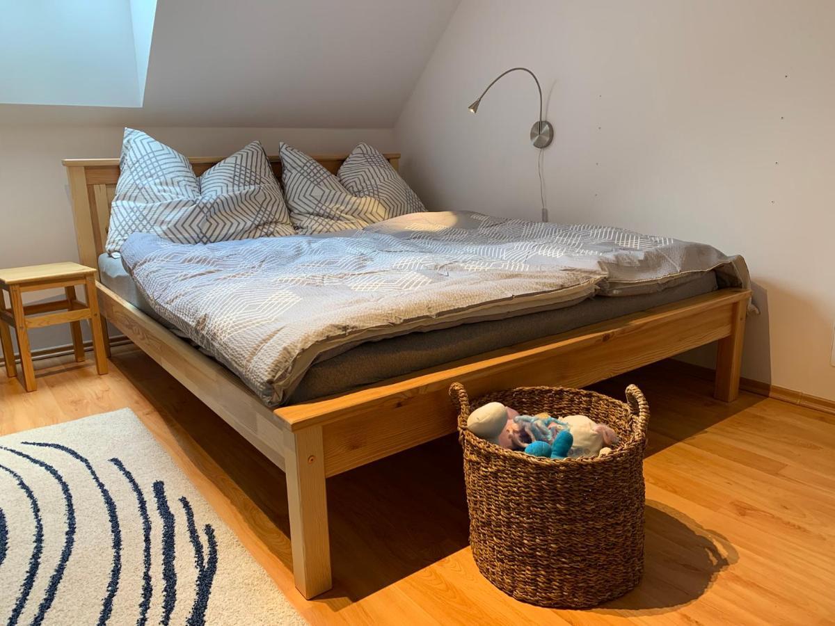 Apartman Mezi Kopci - Mid Hills Apartment Roudnice Eksteriør billede