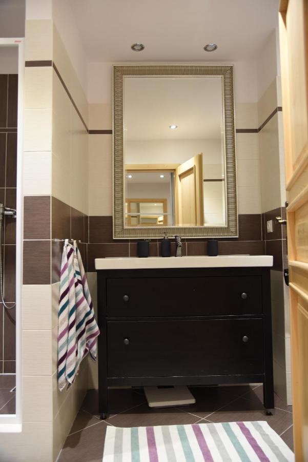 Apartman Mezi Kopci - Mid Hills Apartment Roudnice Eksteriør billede